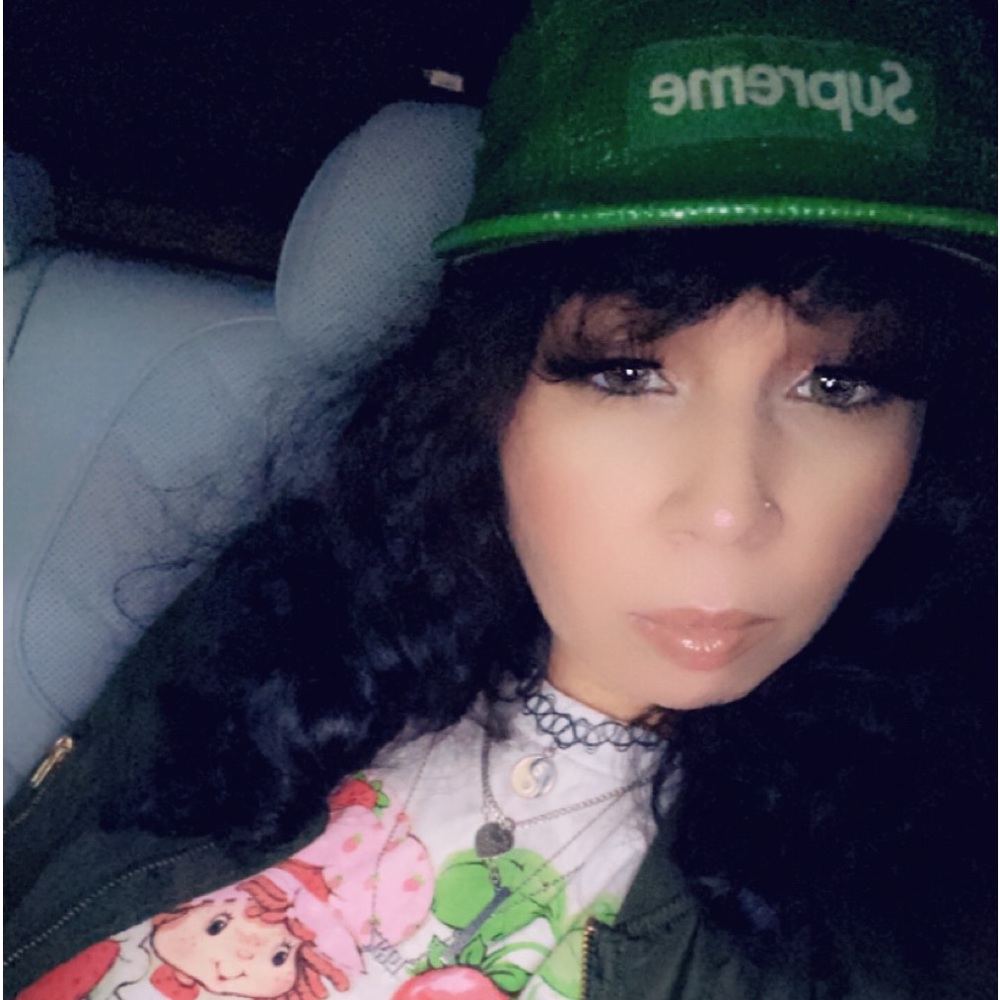 Meet your Posher, Sasha